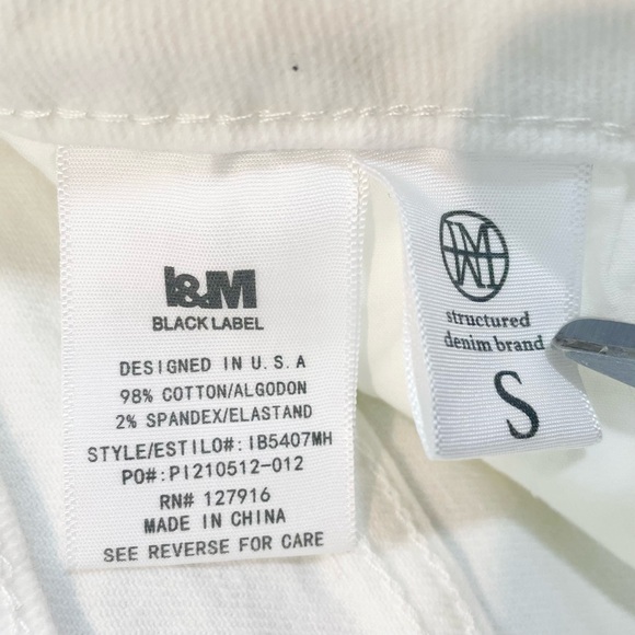 White Jean Shorts Denim Distressed Isabella Mis Rise Short NEW NWT Women’s Small - Picture 10 of 11